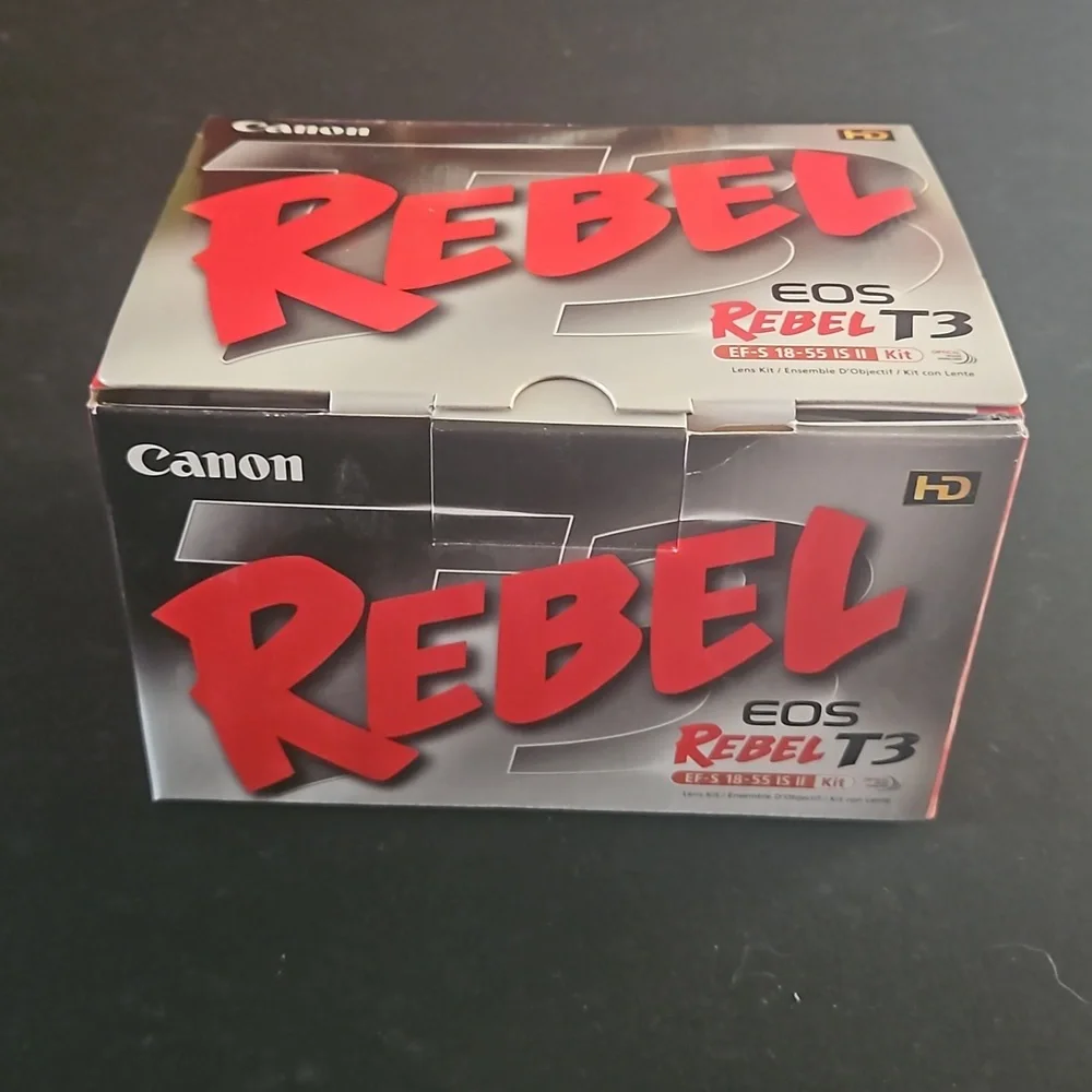 Canon EOS Rebel T3 DSLR - Picture 3 of 11